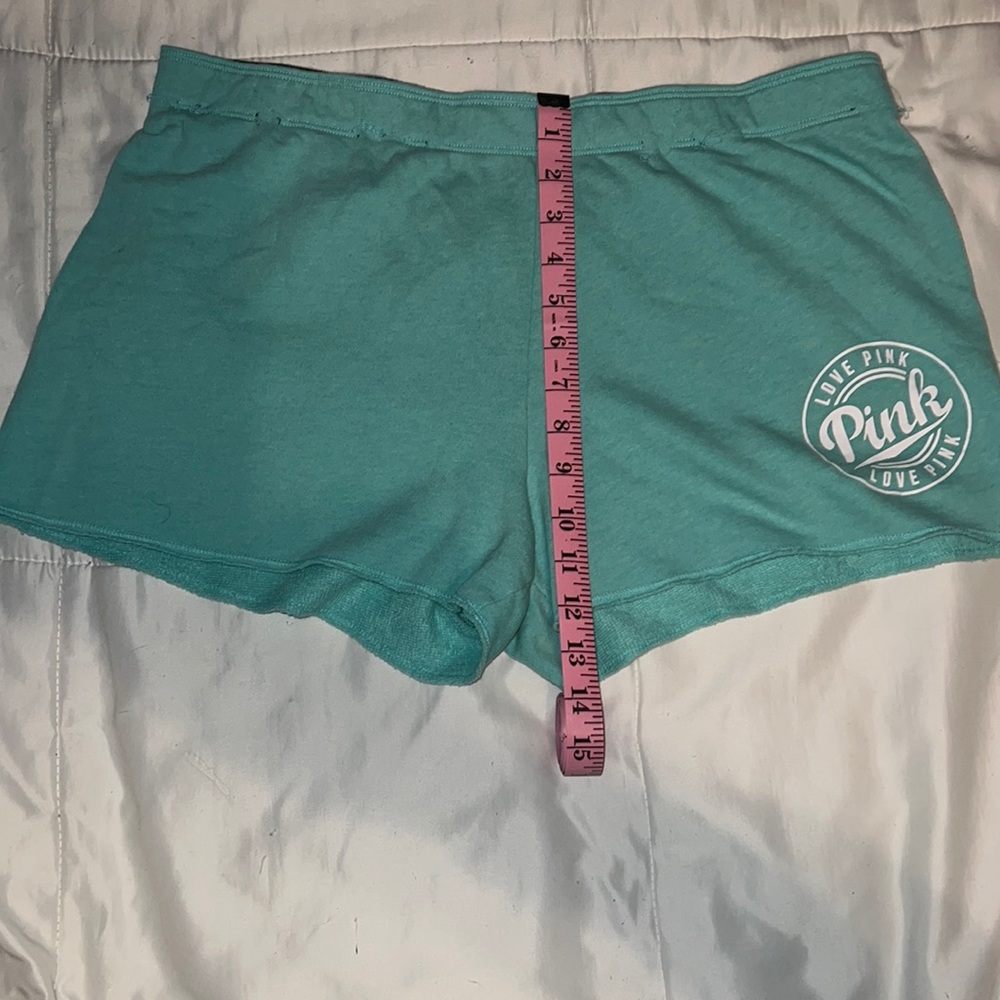 🩵Victoria’s Secret PINK shorts. Size L🩵 - Picture 8 of 9